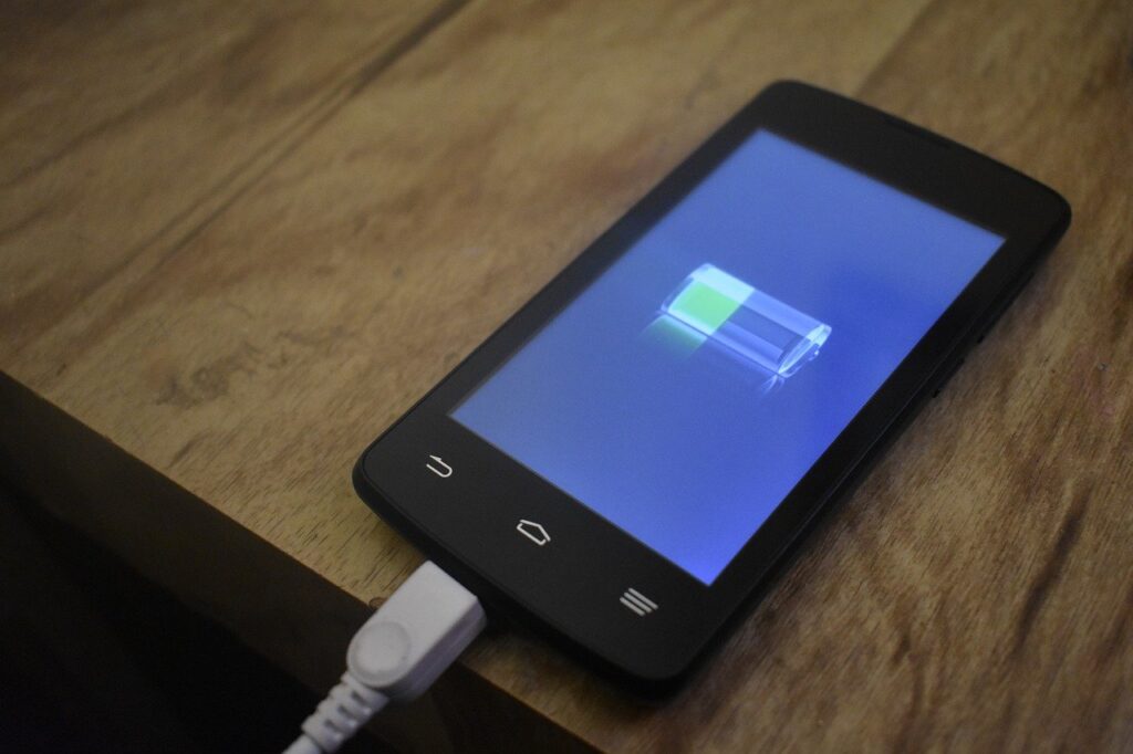 battery, loading, smartphone-3255267.jpg